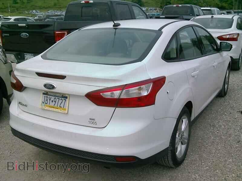 2013 Ford Focus - VIN: 1FADP3F20DL185443 - Фото 2