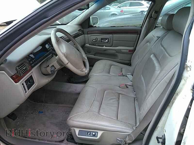 1998 Cadillac Deville - VIN: 1G6KD54Y8WU766752 - Photo 3