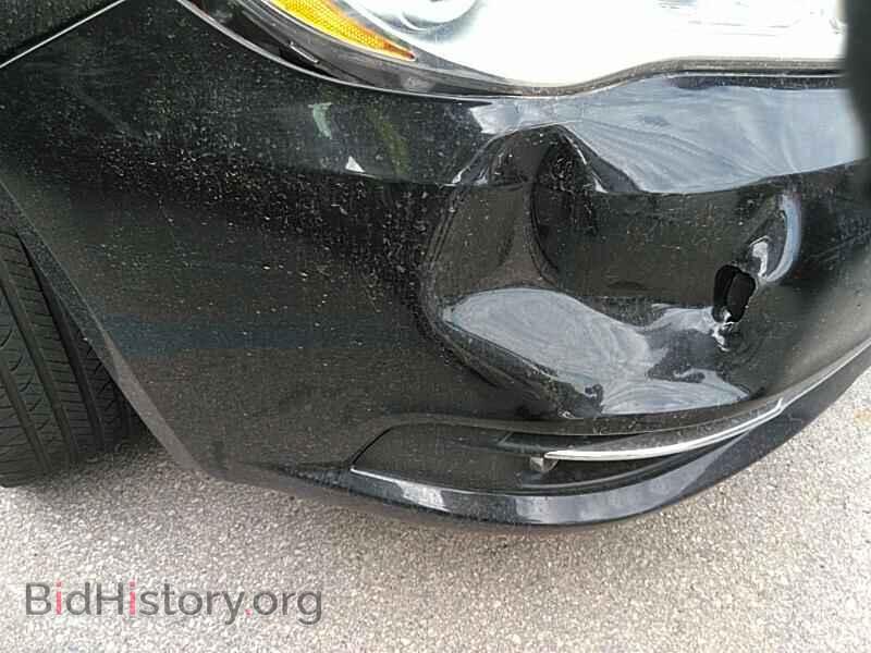 2014 Chrysler 200 - VIN: 1C3CCBCG3EN100035 - Фото 9