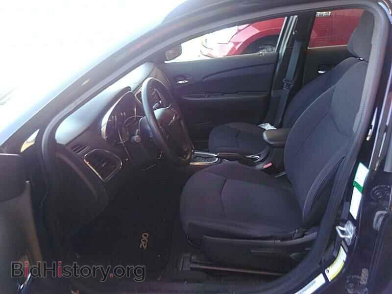 2013 Chrysler 200 - VIN: 1C3CCBAB9DN667825 - Фото 3
