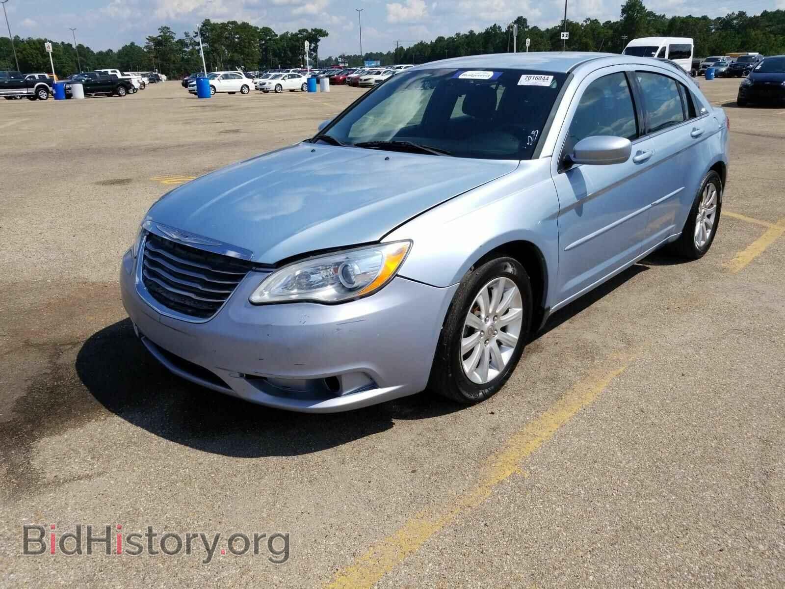 Photo 1C3CCBBB5DN732765 - Chrysler 200 2013