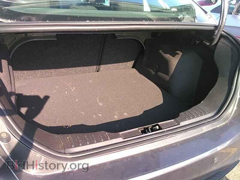 2016 Ford Focus - VIN: 1FADP3FE3GL229613 - Photo 7
