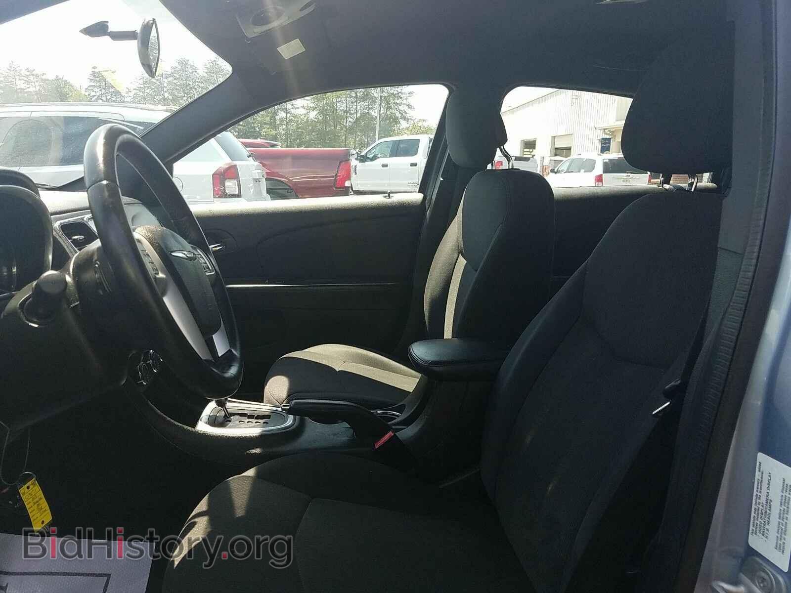 2013 Chrysler 200 - VIN: 1C3CCBBB1DN539271 - Фото 3