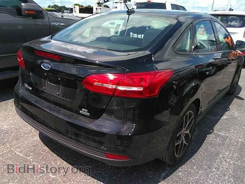 2017 Ford Focus - VIN: 1FADP3FE3HL275041 - Фото 2