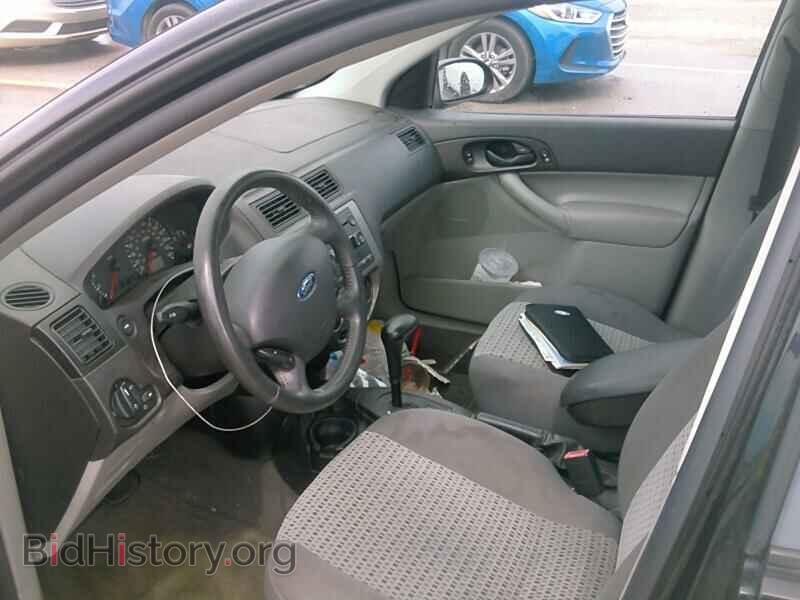 2007 Ford Focus - VIN: 1FAFP34N47W311599 - Фото 3