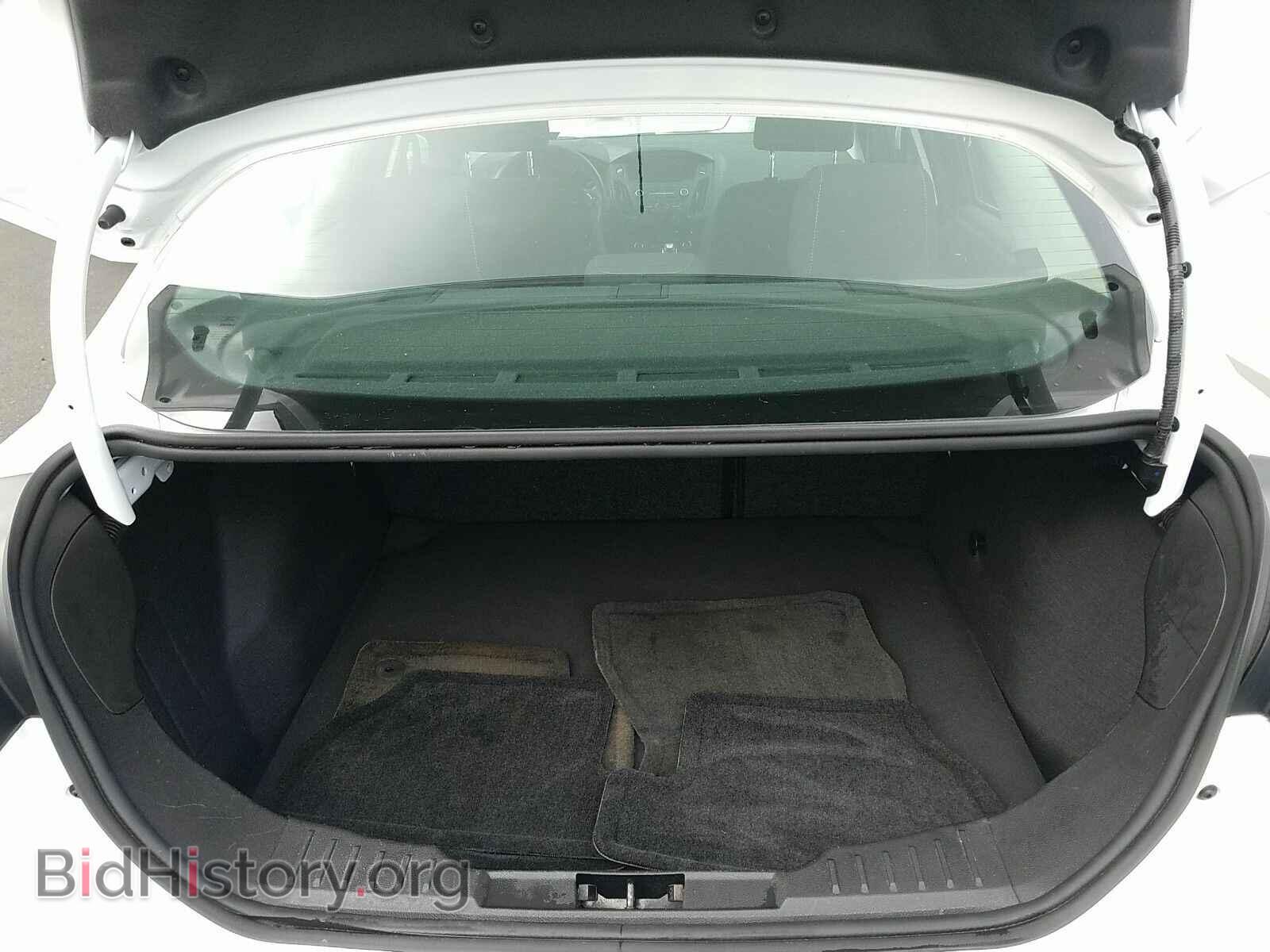 2016 Ford Focus - VIN: 1FADP3F23GL349921 - Photo 7