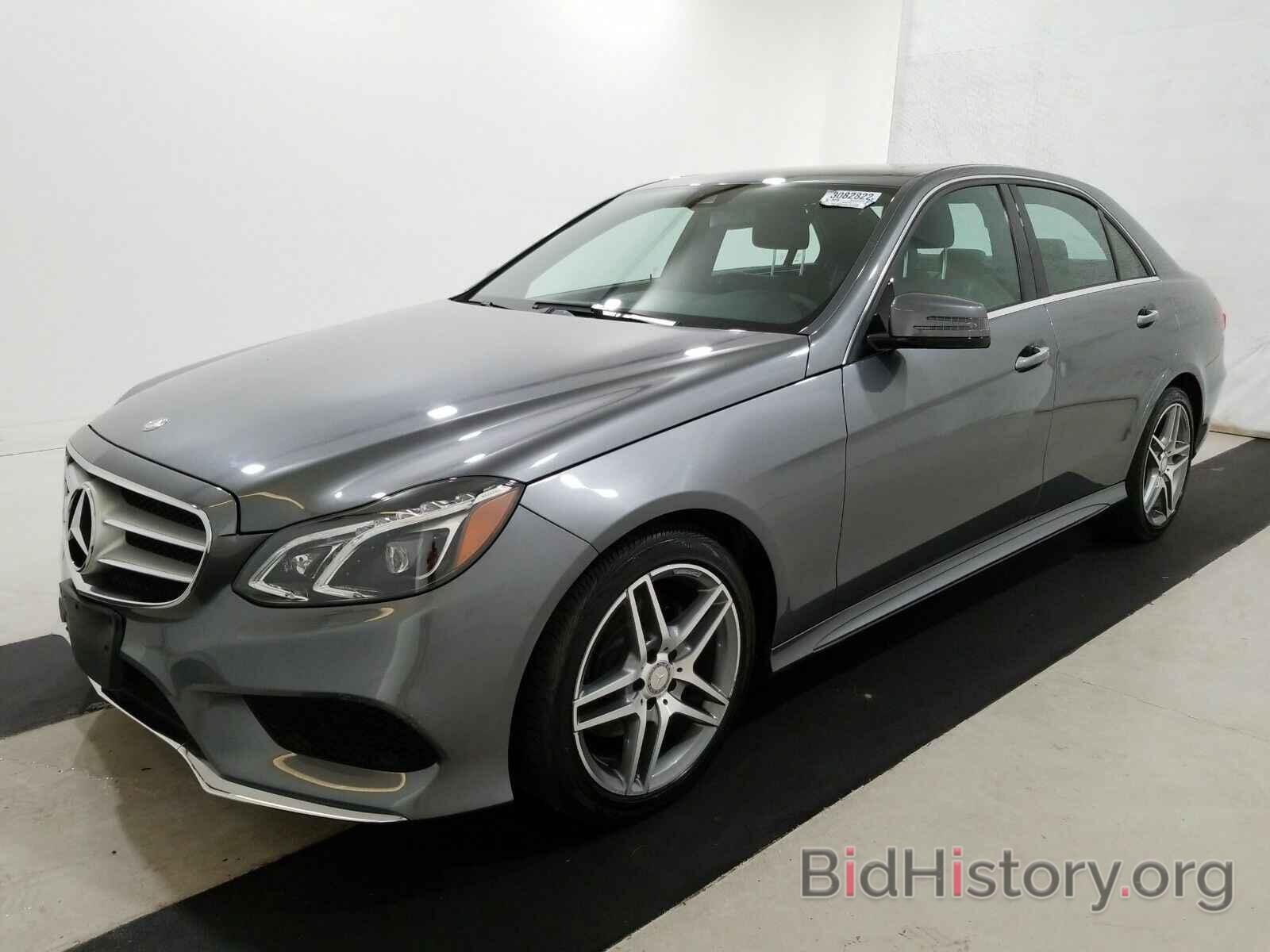 Photo WDDHF8JB0GB247488 - Mercedes-Benz E-Class 2016