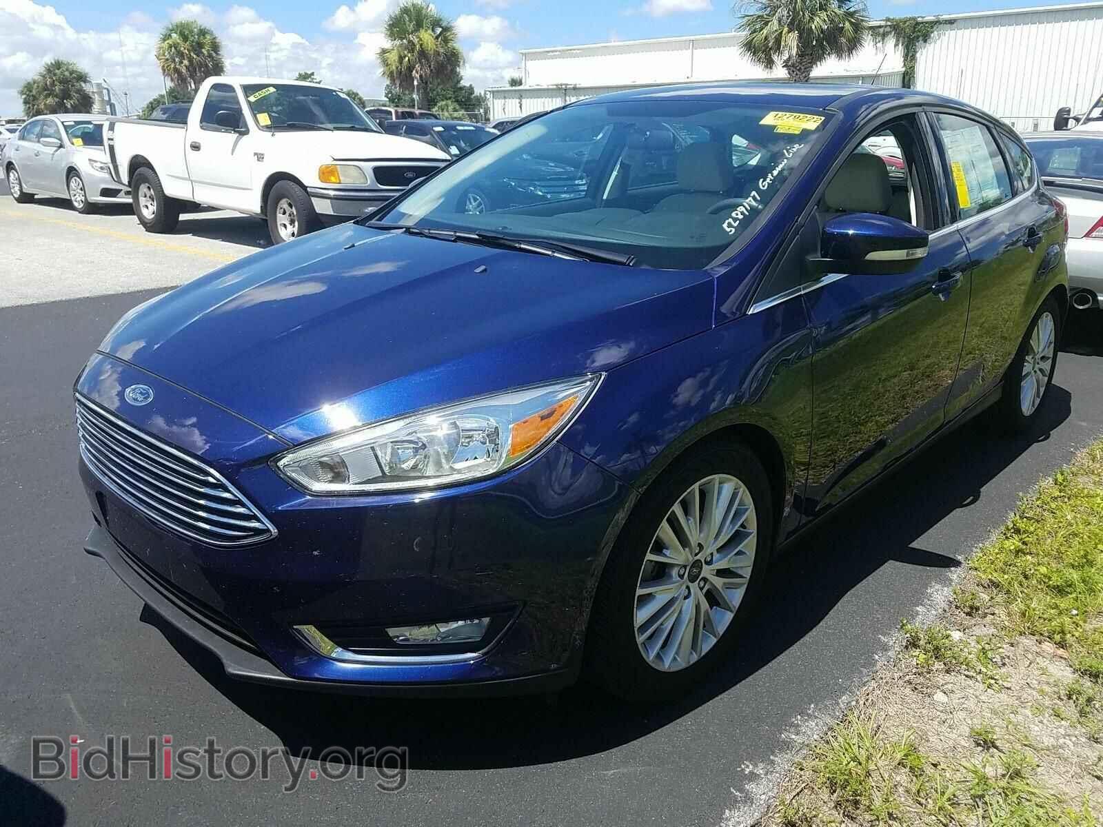 Photo 1FADP3N26GL335500 - Ford Focus 2016