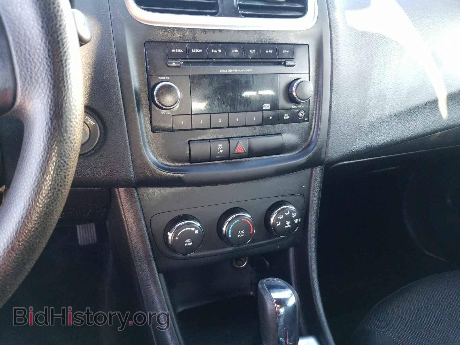 2014 Dodge Avenger - VIN: 1C3CDZAB4EN139729 - Photo 4