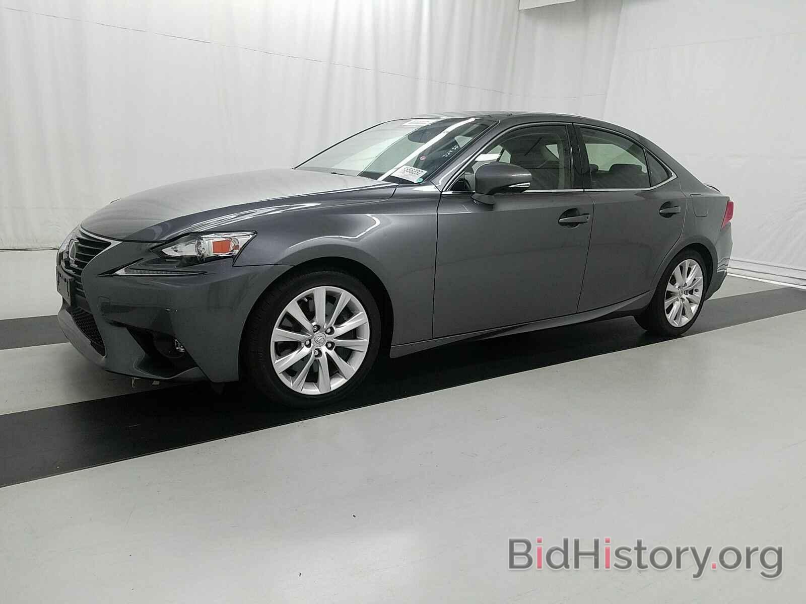 Photo JTHCM1D22G5005490 - Lexus IS 300 2016