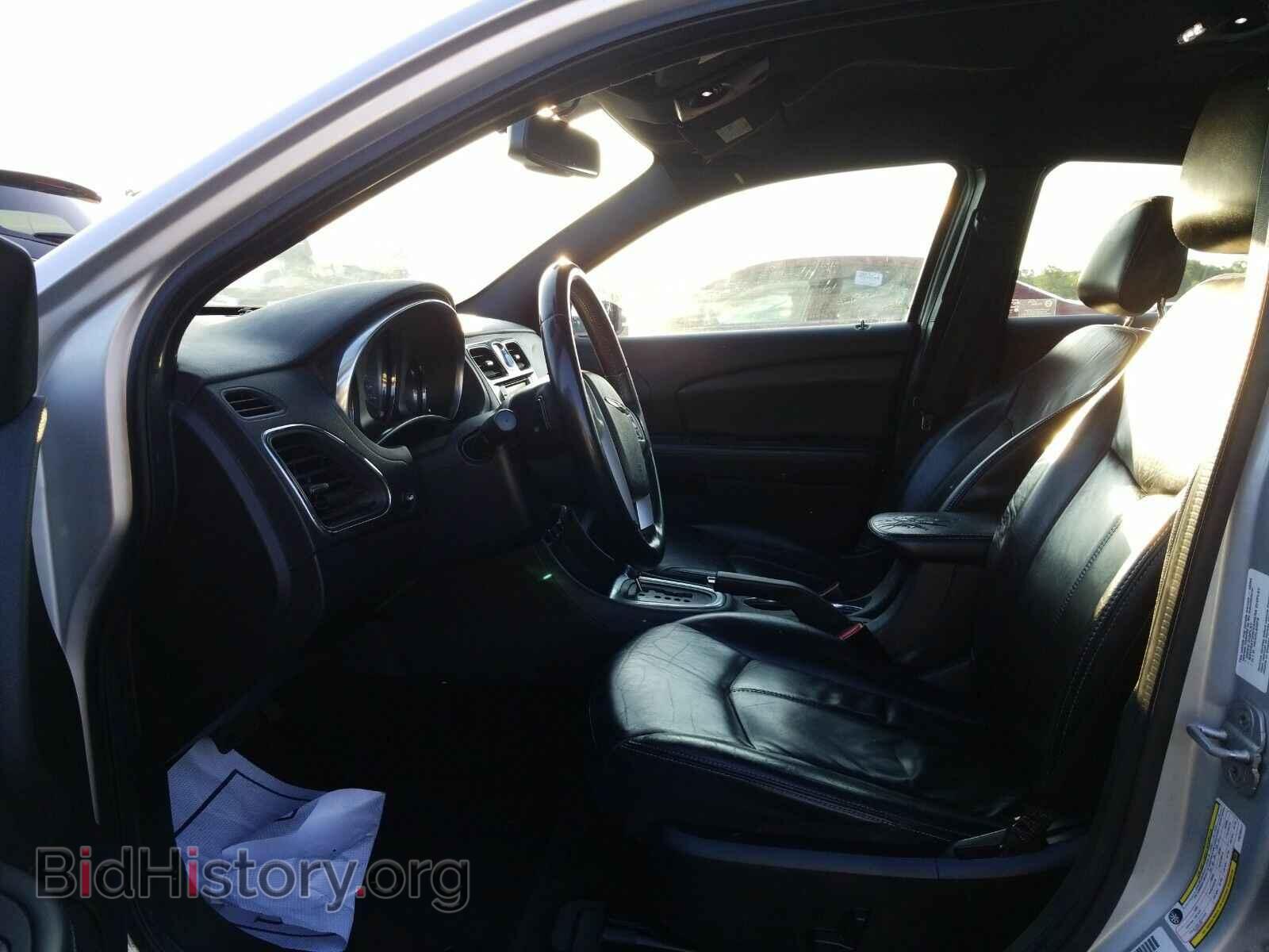 2012 Chrysler 200 - VIN: 1C3CCBCB3CN230317 - Фото 3