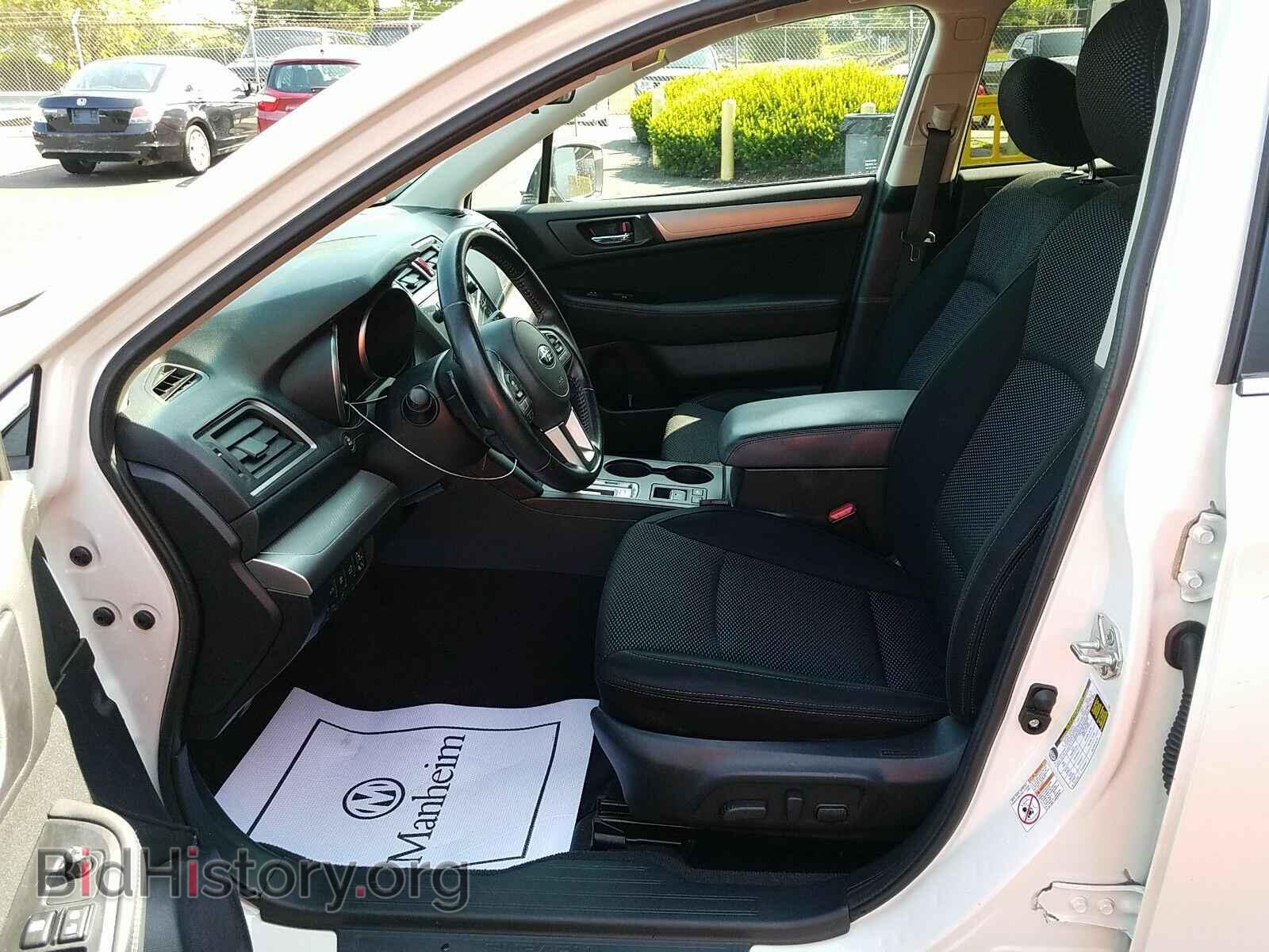 2016 Subaru Outback - VIN: 4S4BSAFC2G3240973 - Фото 3