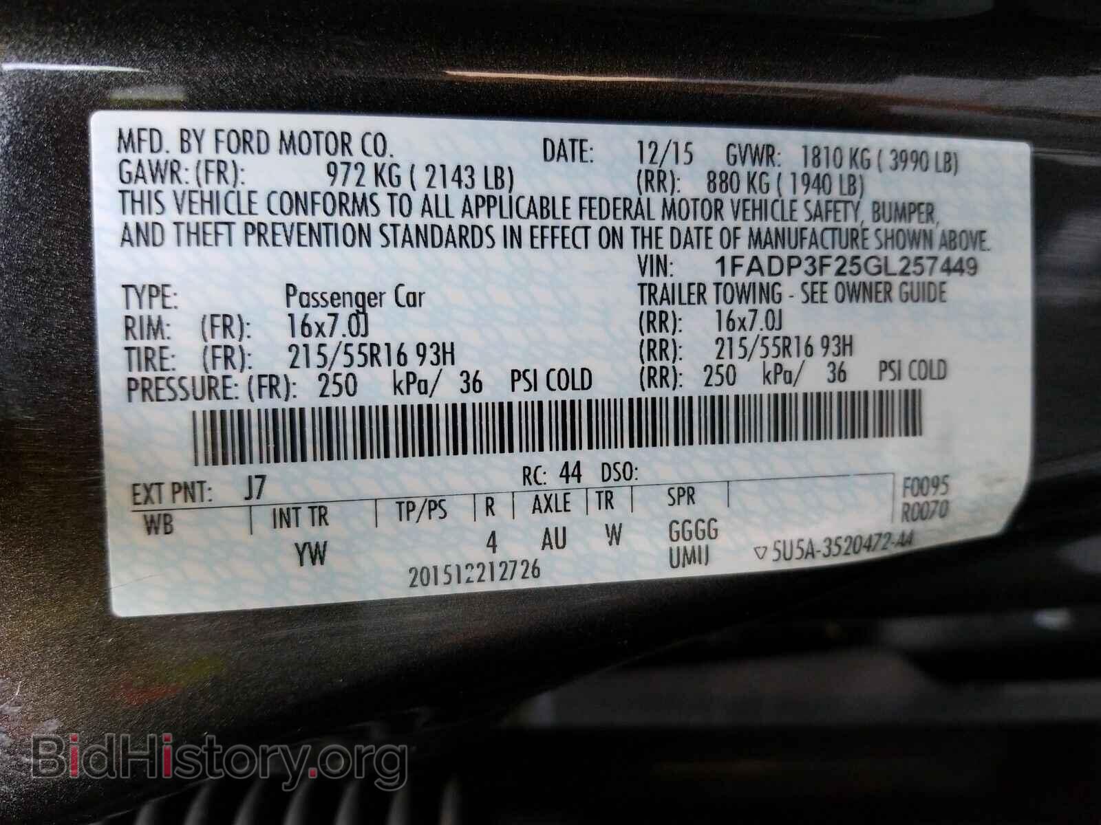 2016 Ford Focus - VIN: 1FADP3F25GL257449 - Photo 6