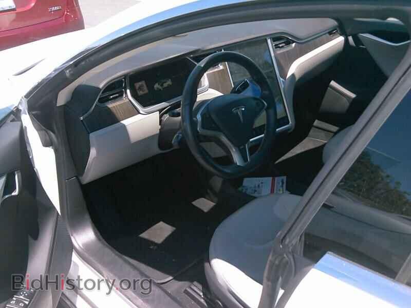 2013 Tesla Model S - VIN: 5YJSA1CN5DFP06519 - Фото 3