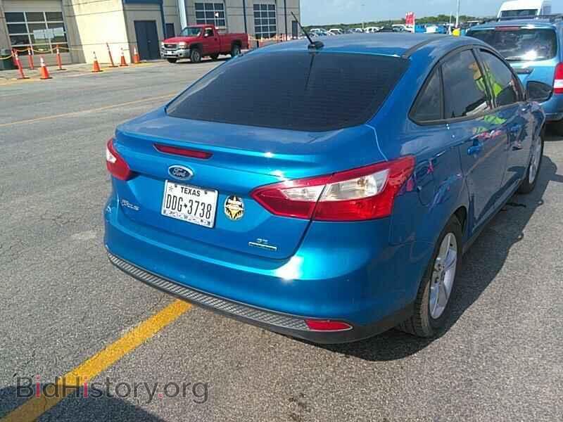 2014 Ford Focus - VIN: 1FADP3F2XEL130483 - Photo 2