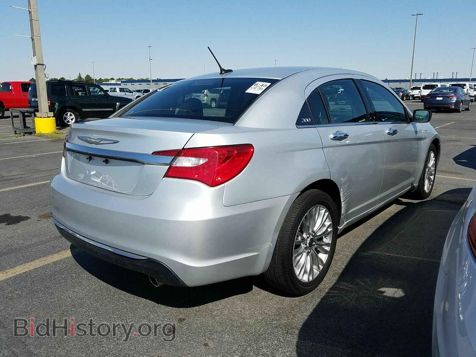 2012 Chrysler 200 - VIN: 1C3CCBCG9CN113305 - Photo 2