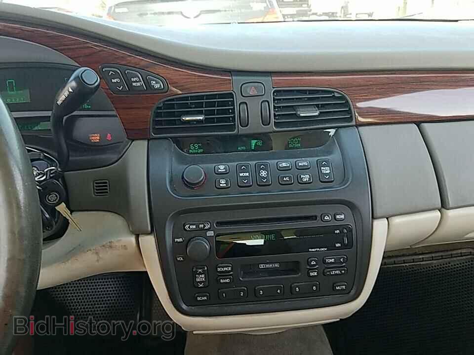 2000 Cadillac DeVille - VIN: 1G6KD54Y7YU331059 - Photo 4