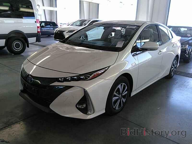 Photo JTDKARFP8H3022109 - Toyota Prius Prime 2017