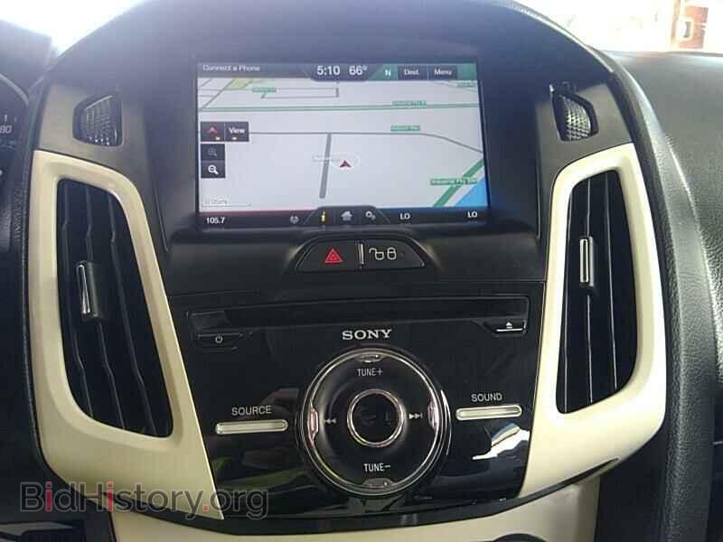 2013 Ford Focus - VIN: 1FADP3F26DL251932 - Photo 4