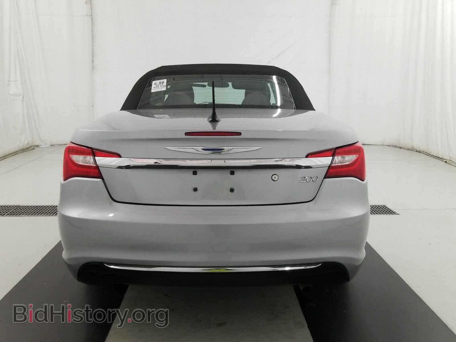 2013 Chrysler 200 - VIN: 1C3BCBEB5DN755552 - Photo 5