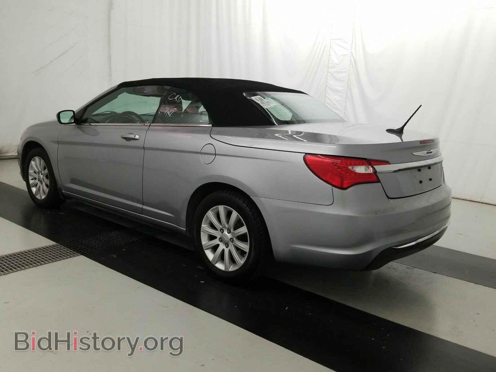 2013 Chrysler 200 - VIN: 1C3BCBEB5DN755552 - Photo 6