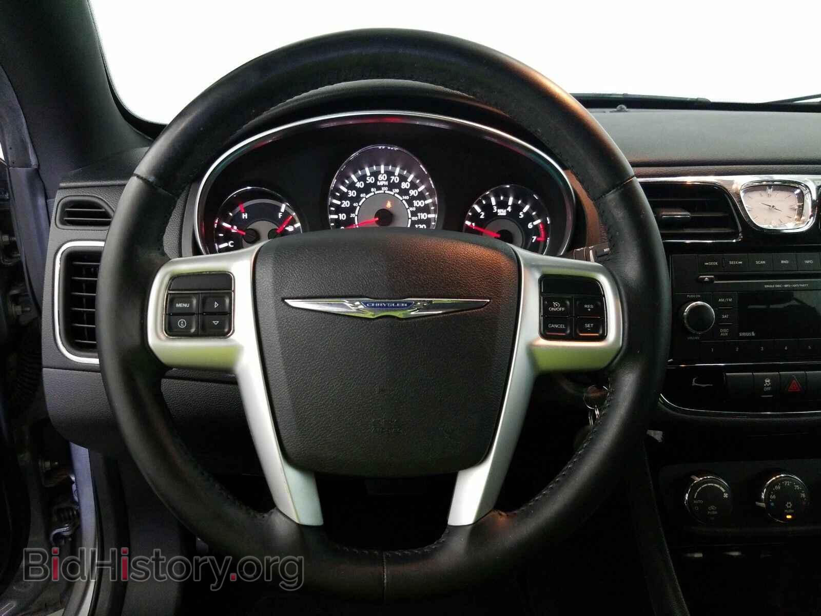 2013 Chrysler 200 - VIN: 1C3BCBEB5DN755552 - Photo 10
