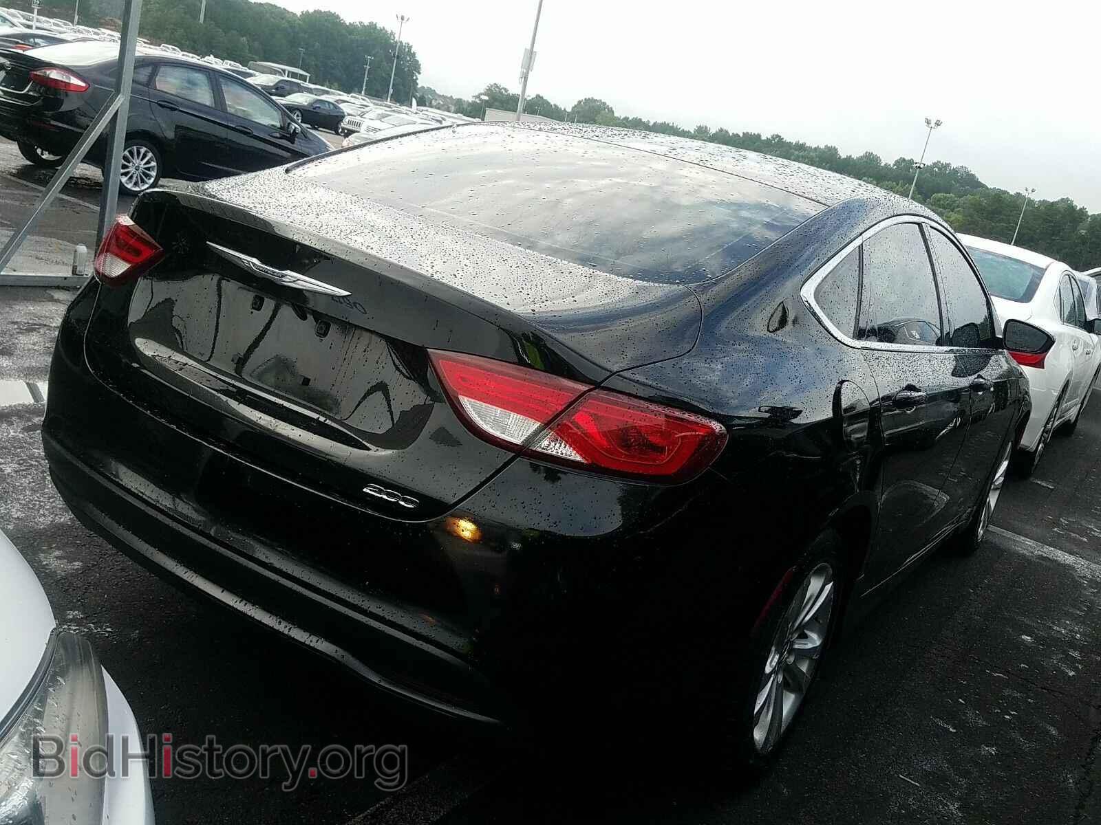 2016 Chrysler 200 - VIN: 1C3CCCFB3GN182051 - Фото 2