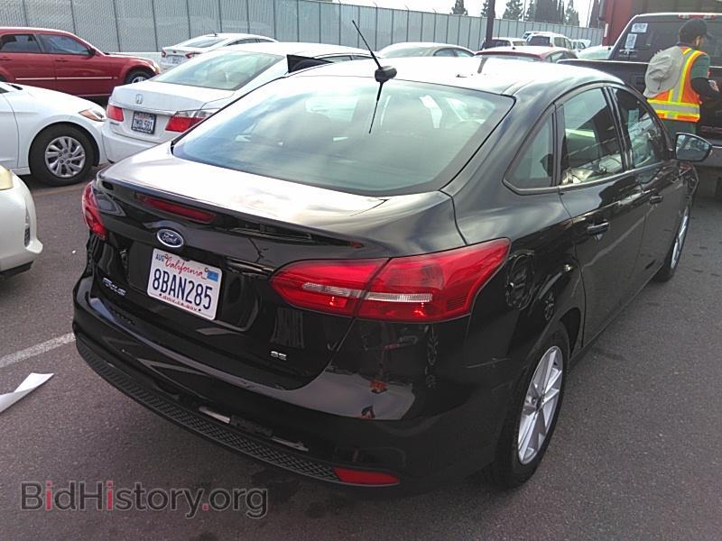 2016 Ford Focus - VIN: 1FADP3F21GL378057 - Photo 2