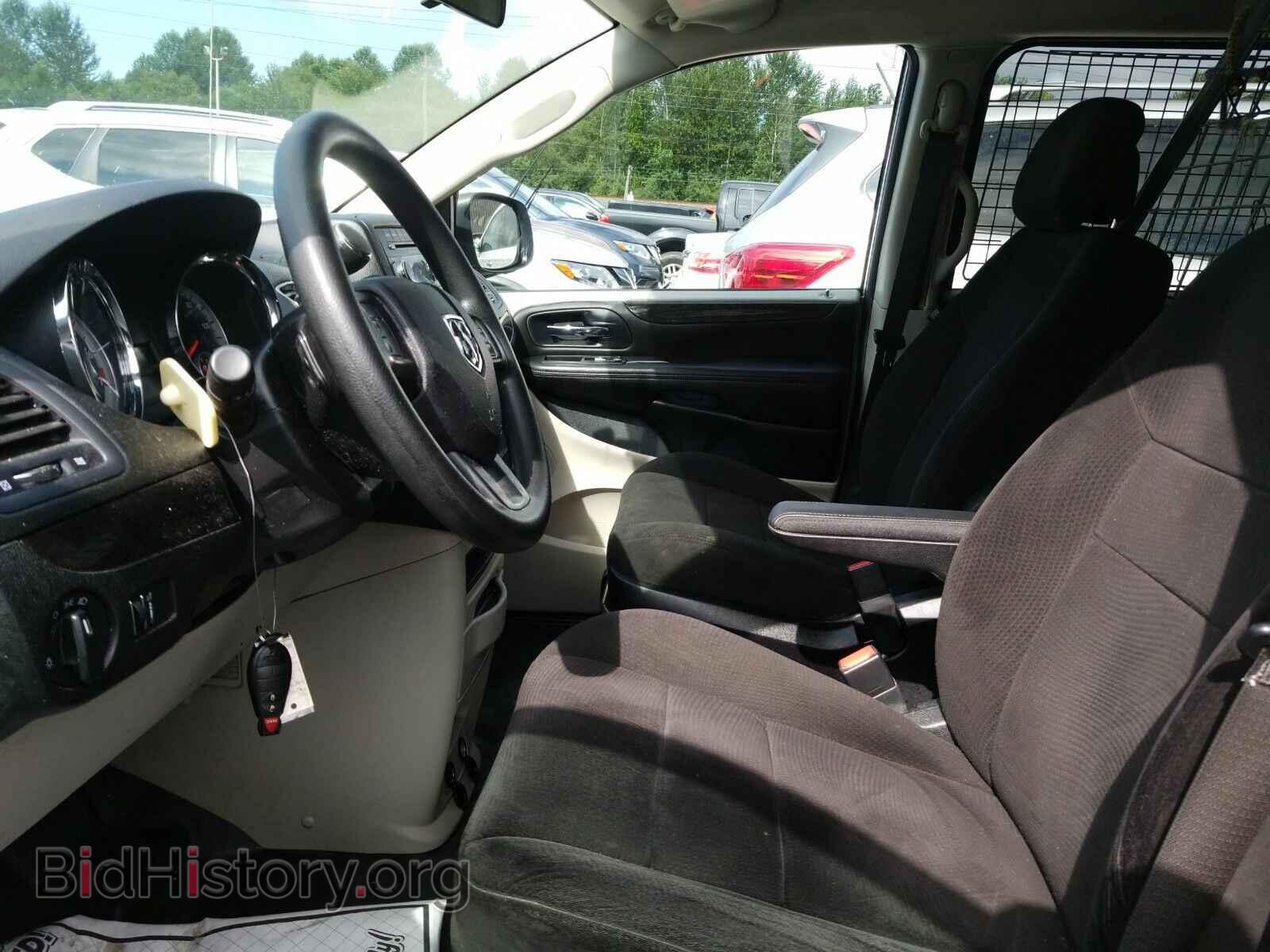 2012 Ram Cargo Van - VIN: 2C4JDGAG2CR396181 - Фото 3