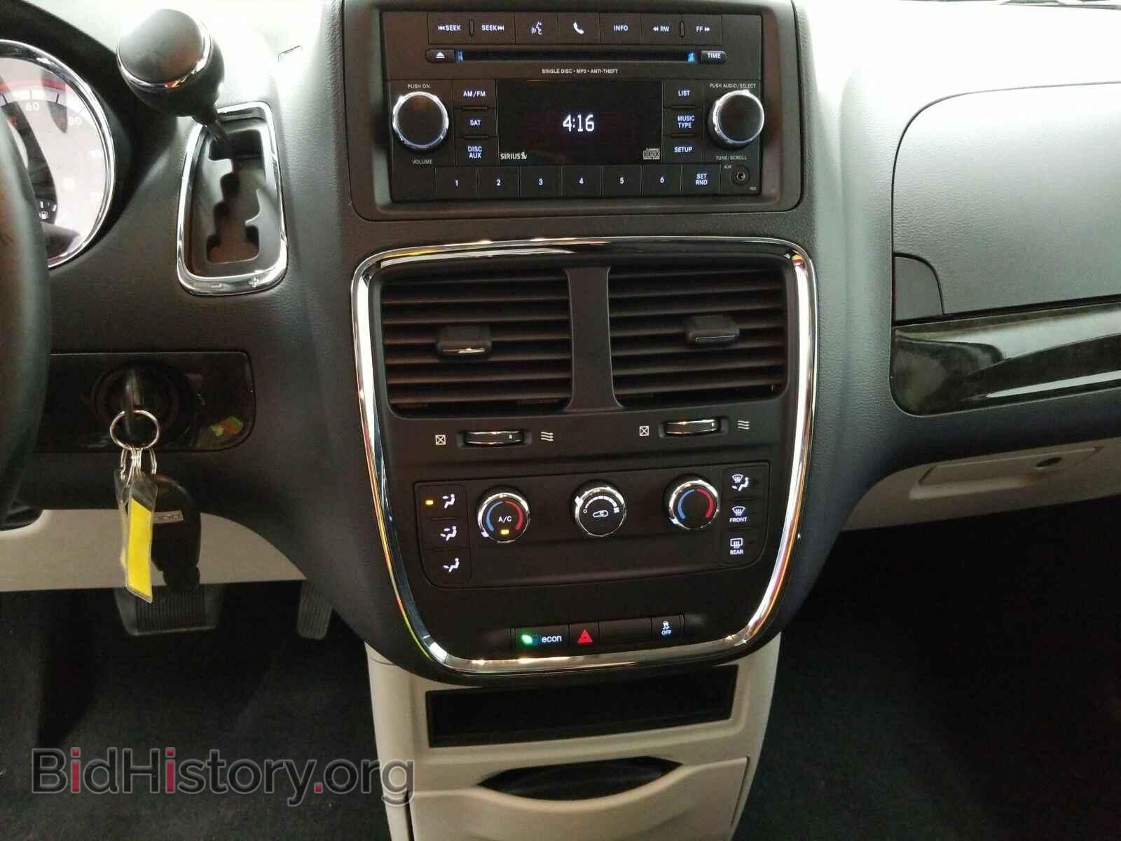 2017 Dodge Grand Caravan - VIN: 2C4RDGBG4HR884184 - Фото 11