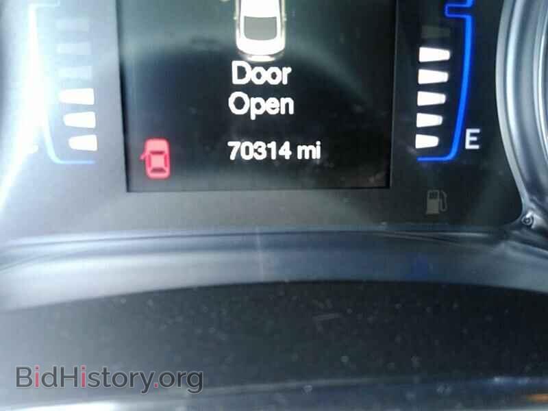 2016 Chrysler 200 - VIN: 1C3CCCAB2GN126867 - Фото 5