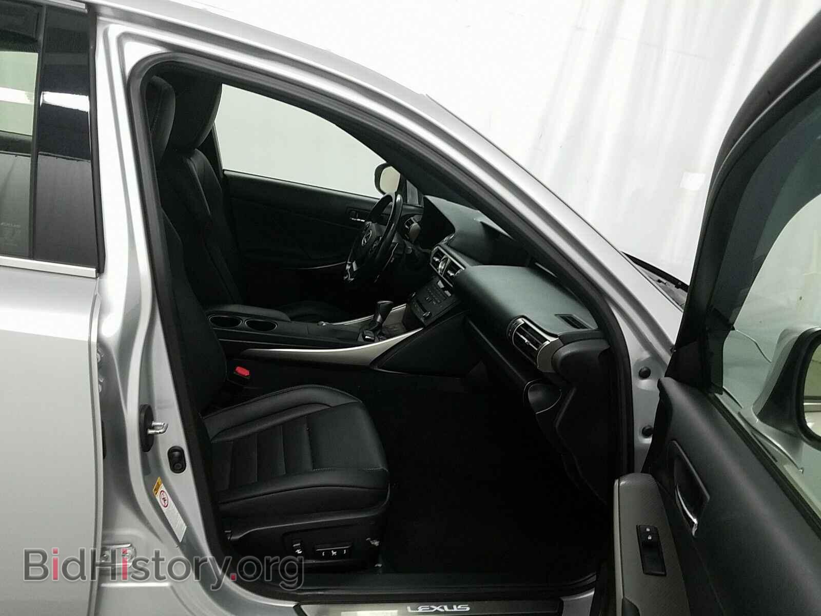2016 Lexus IS 300 - VIN: JTHCM1D21G5007277 - Фото 8