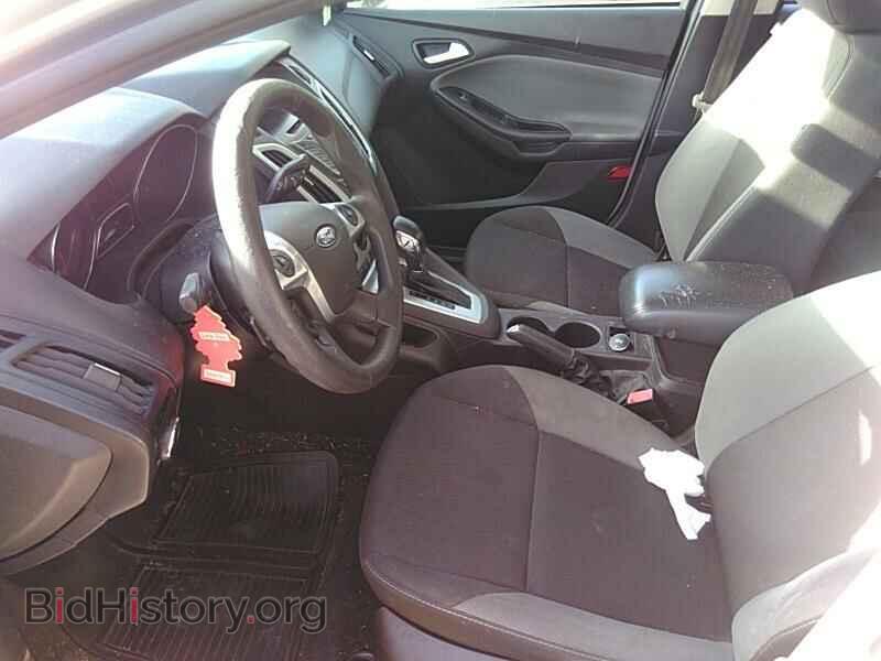 2013 Ford Focus - VIN: 1FADP3F23DL164859 - Photo 3