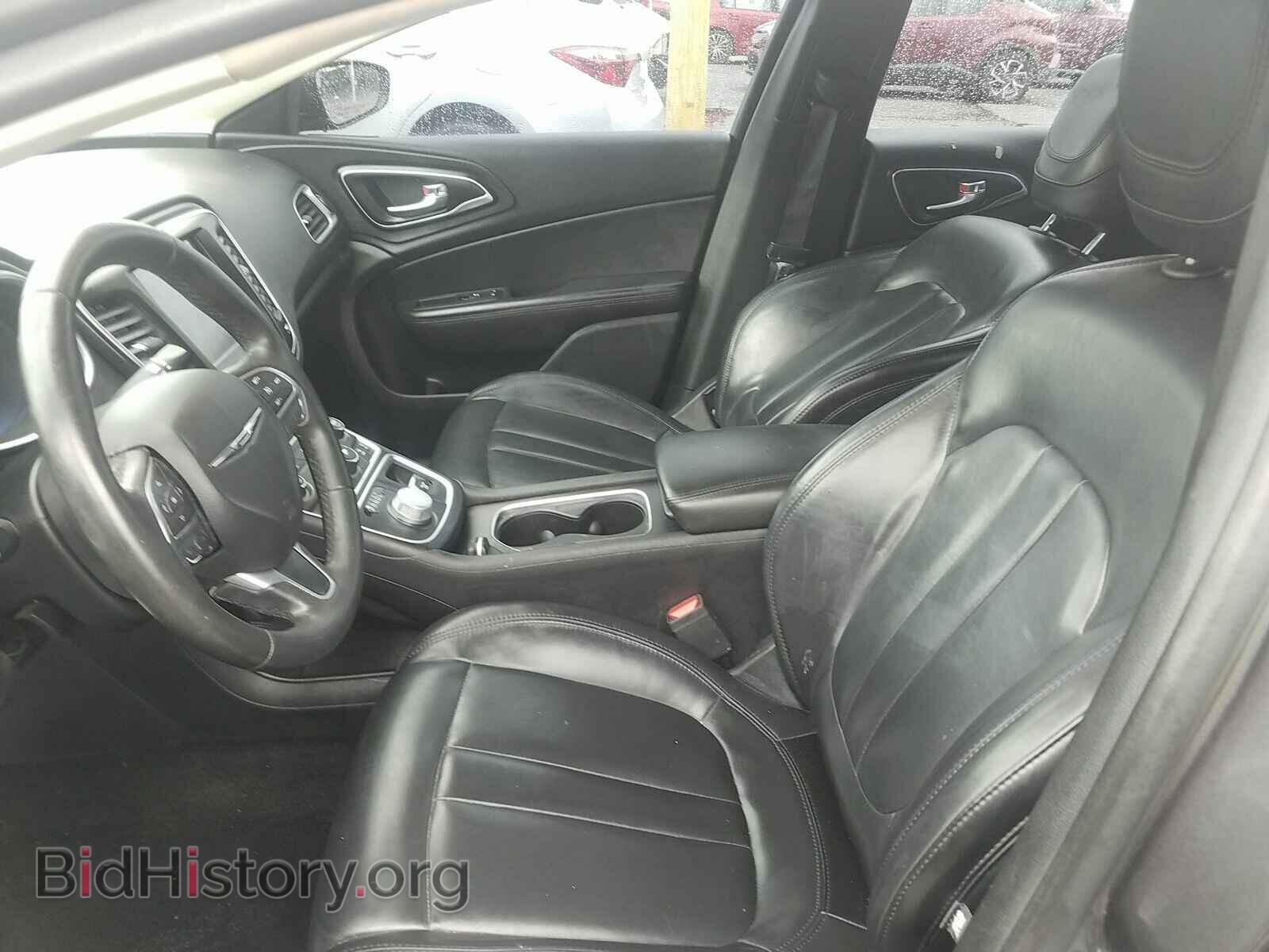 2017 Chrysler 200 - VIN: 1C3CCCAB1HN500922 - Фото 3