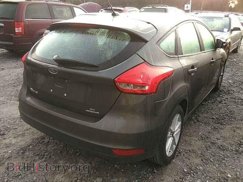 2015 Ford Focus - VIN: 1FADP3K29FL372995 - Фото 2