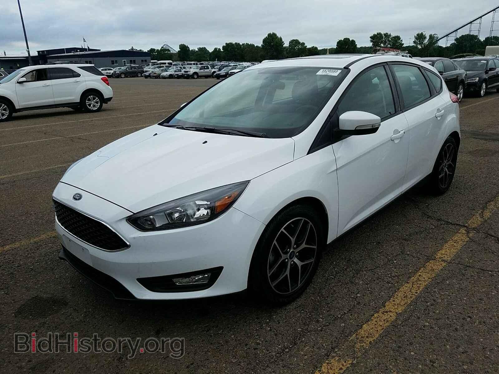 Фотография 1FADP3M28HL302128 - Ford Focus 2017