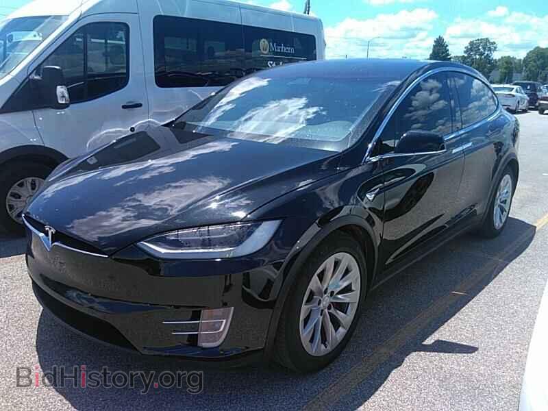 Photo 5YJXCBE41HF045877 - Tesla Model X 2017