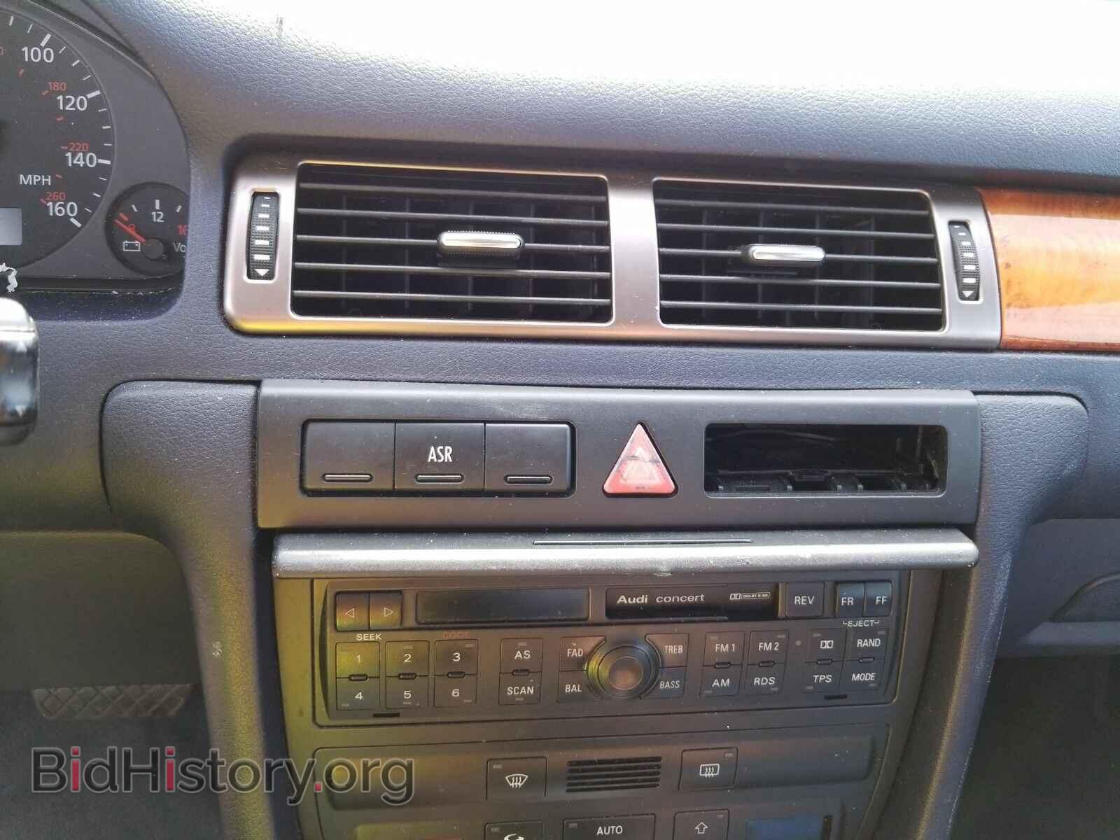 1998 Audi A6 - VIN: WAUAA24B2WN077101 - Фото 4