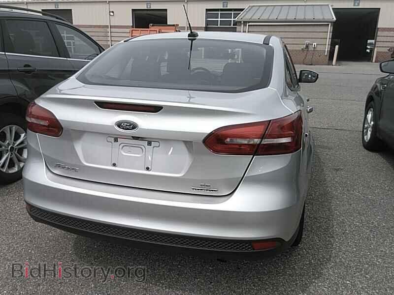 2016 Ford Focus - VIN: 1FADP3F21GL359377 - Фото 2