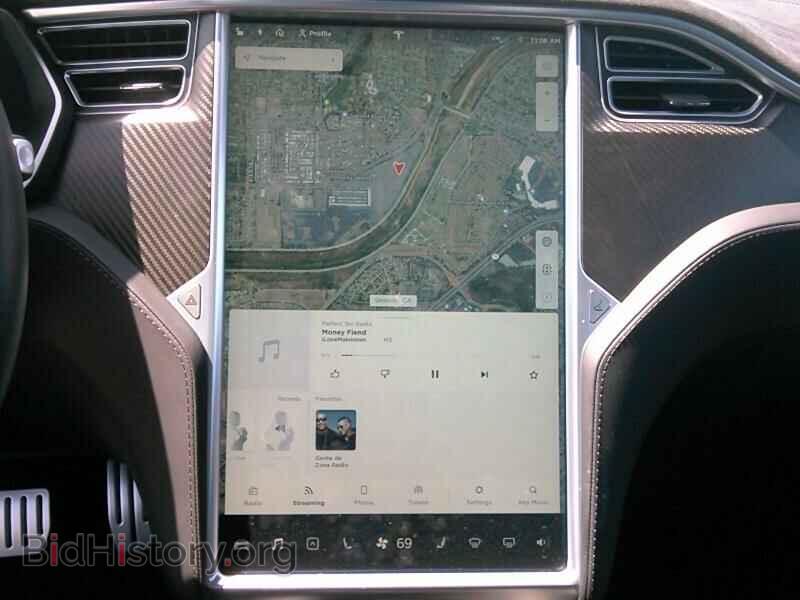 2015 Tesla Model S - VIN: 5YJSA1E47FF109220 - Фото 4