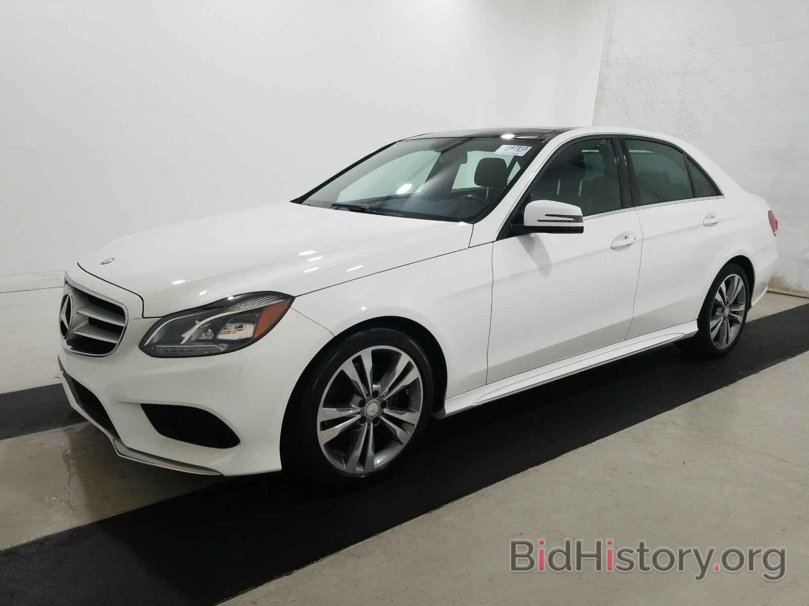 Photo WDDHF8JB1GB198298 - Mercedes-Benz E-Class 2016