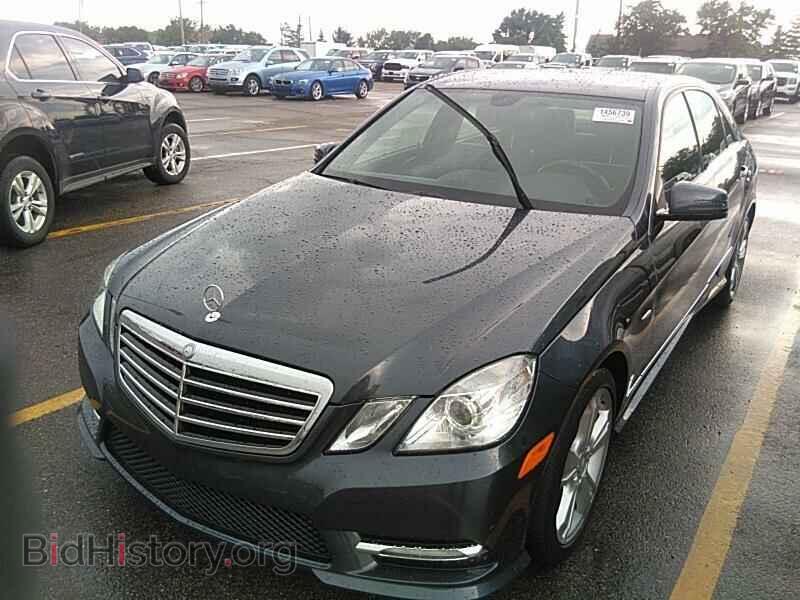 Photo WDDHF8JB2CA614679 - Mercedes-Benz E-Class 2012