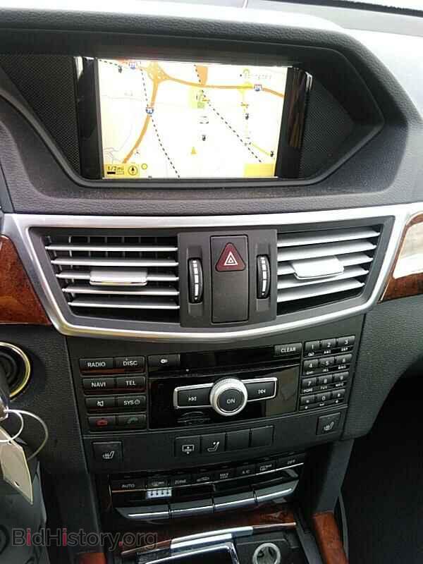 2012 Mercedes-Benz E-Class - VIN: WDDHF8JB2CA614679 - Фото 4