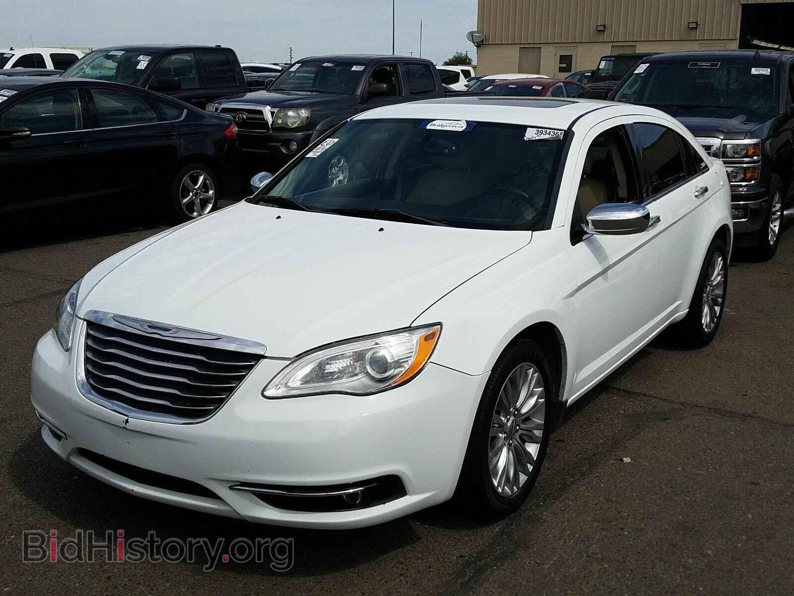 Photo 1C3CCBCG9DN549802 - Chrysler 200 2013