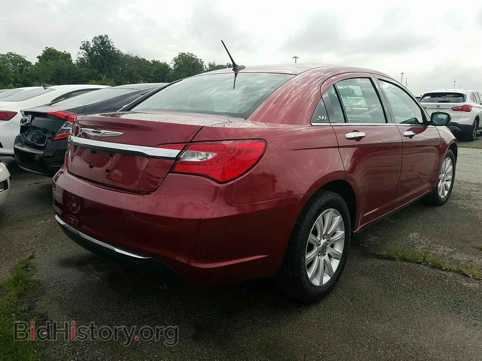2014 Chrysler 200 - VIN: 1C3CCBCGXEN150821 - Фото 2