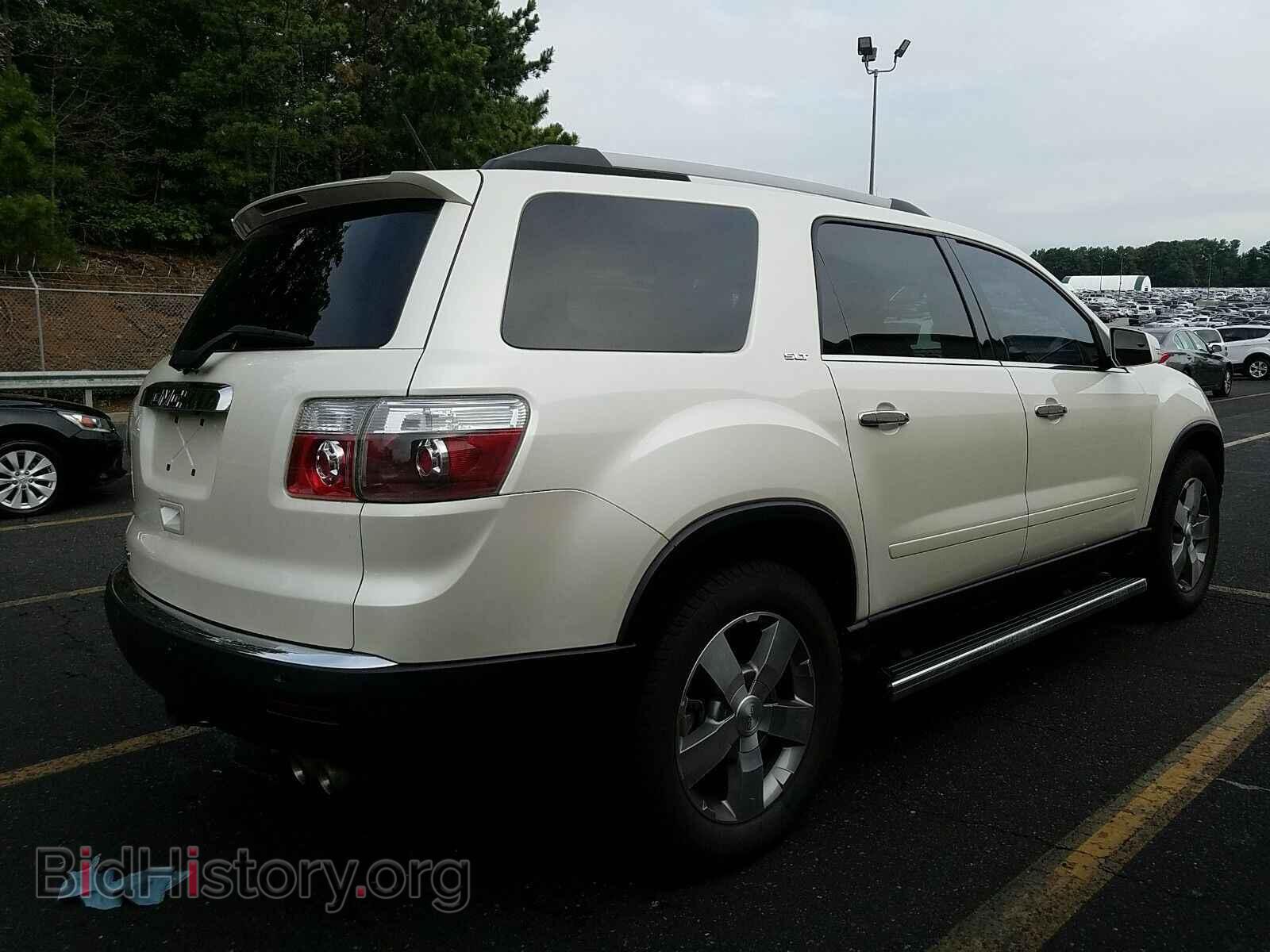 2012 GMC Acadia - VIN: 1GKKRRED8CJ323584 - Фото 2