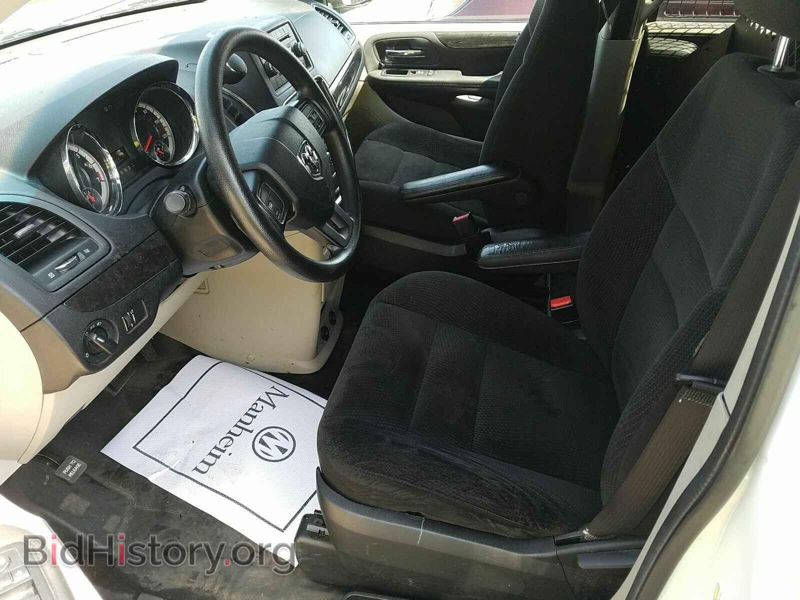 2014 Ram Cargo Van - VIN: 2C4JRGAG4ER428049 - Фото 3
