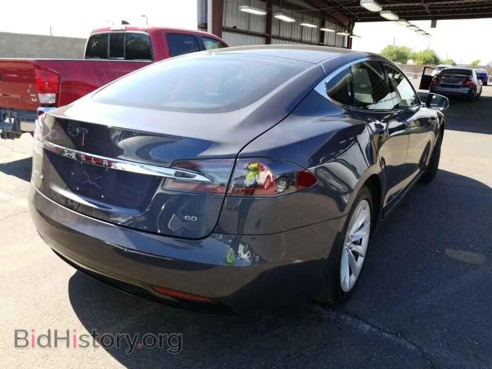 2016 Tesla Model S - VIN: 5YJSA1E17GF158294 - Фото 2