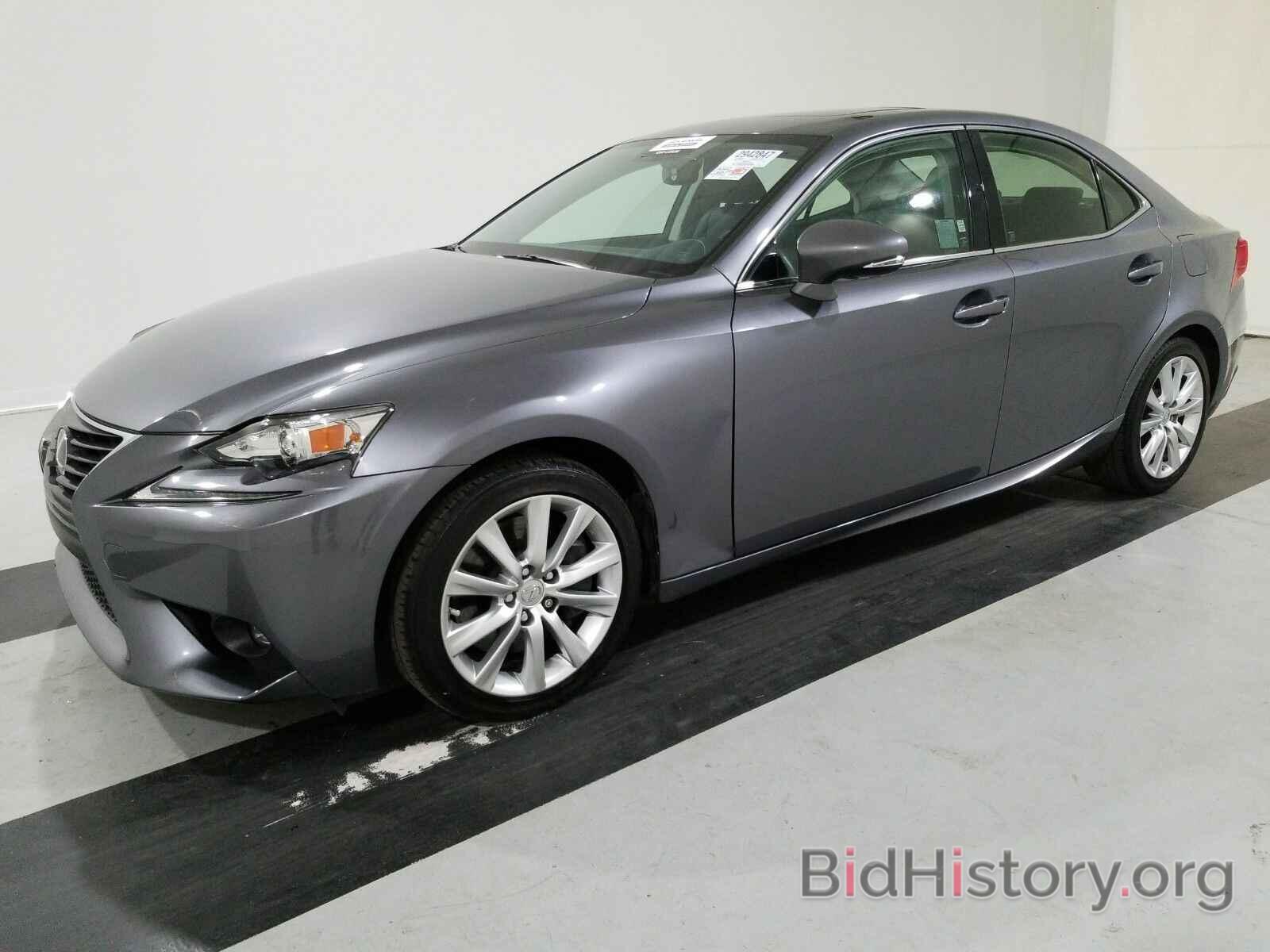 Photo JTHBA1D20G5026486 - Lexus IS 200t 2016