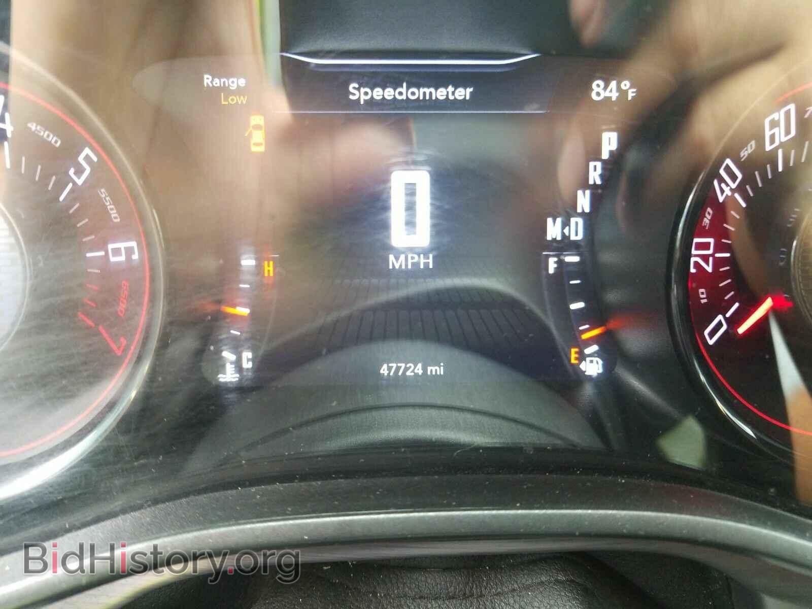 2018 Dodge Challenger - VIN: 2C3CDZAG4JH263157 - Фото 5